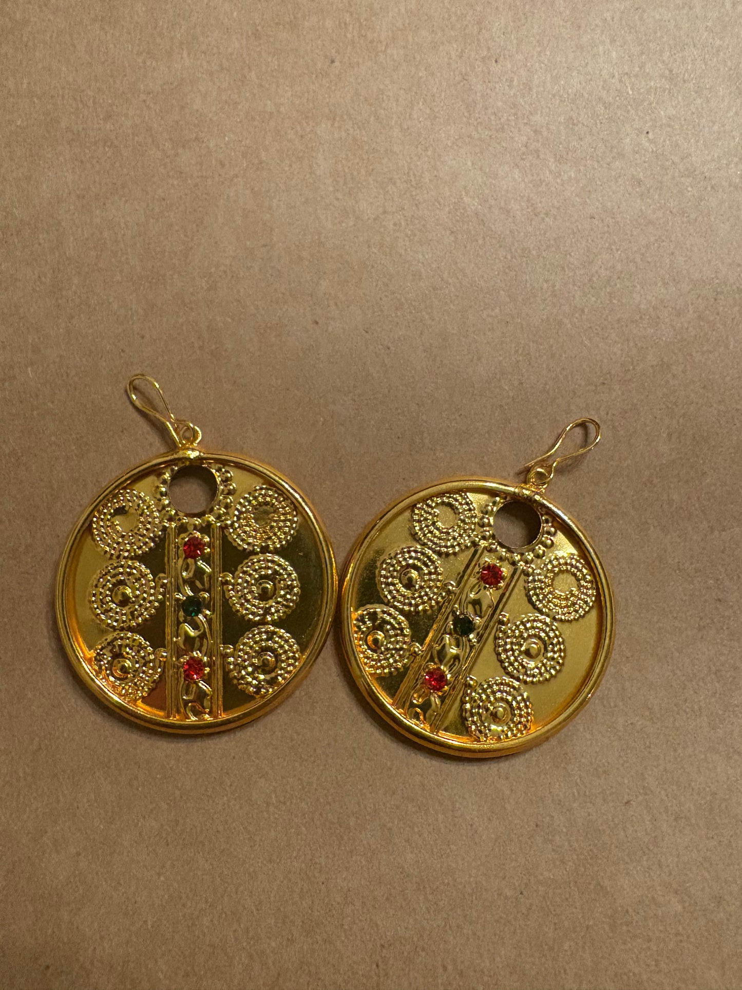 Round Gold Plated 3 stone earrings